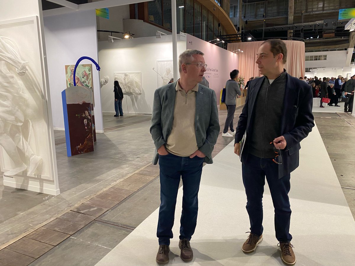 OliverSearsGallery tweet media