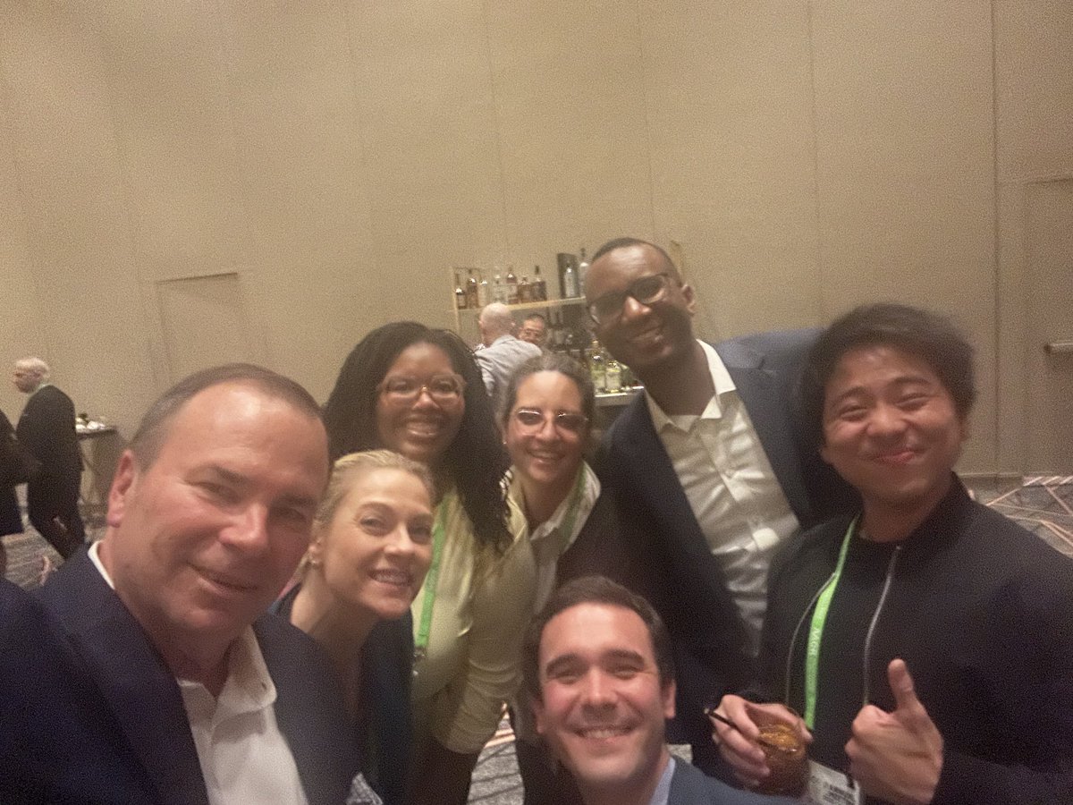 Great to see #AACRAMC members at the #AACR25 ⁦<a href="/AACRPres/">AACR President Lillian L. Siu</a>⁩ Reception last night in Chicago!