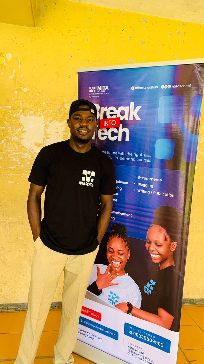 everule01's tweet image. Excited to represent @MitaSchool at #TheFOW - Uniuyo connect! Connecting with tech innovators, learning from industry leaders &amp;amp; showcasing our brand&apos;s excellence! Let&apos;s collaborate, innovate &amp;amp; shape the future together with creativity! #MitaSchool