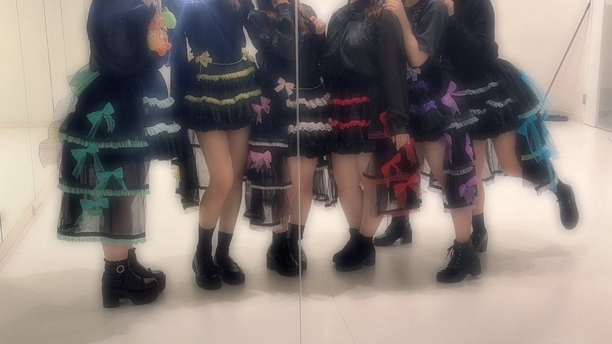 #おとこん大阪 まであと6日！
今日は衣装練習でした🕺

限界まで詰め込んだ体力消耗メドレーになっています！😂🫶

＊BLOCK３＊
超ぶらっく♥宣言部 produce by SU。
-きみのハートにロックオンっ♥メドレー
💛❤️💙ぜひ見に来てください🩷💜💚

チケットご予約🎫t.livepocket.jp/e/otokon-osaka8