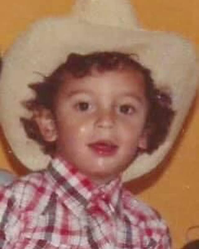 Norteño hasta el tronco!! Que nunca se ni olvide nuestro niñ@ interior !! Feliz Día !