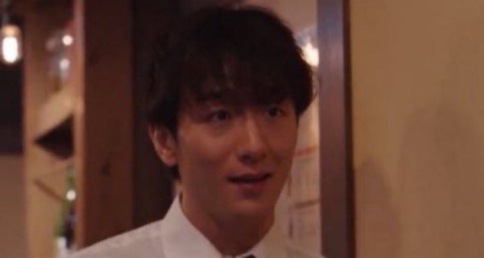 Tyroneanya44's tweet photo. そのバットを横にするってのやめたら？ https://t.co/sdO7NaXSQD