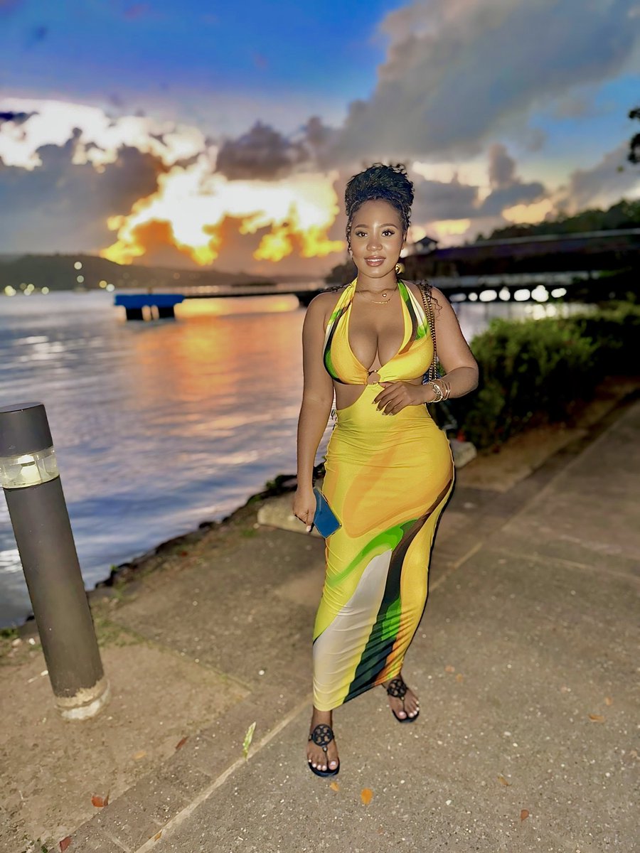 CeliSpectrum's tweet image. Beautiful, just beautiful 😻