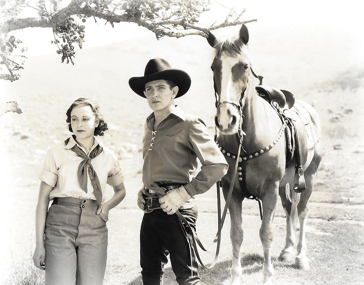 TinseltownTwins's tweet photo. Bob Steele with Marie Burton in Sundown Saunders (1935). #ClassicGuyOfTheWeek #BobSteele https://t.co/VFyqbBCVP4