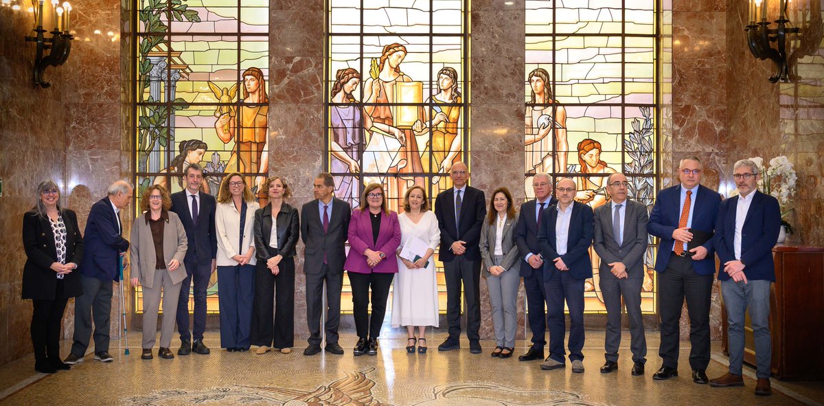CSIC (@csic) on Twitter photo 💡 Los expertos en política europea <a href="/EnricoLetta/">Enrico Letta</a> y Manuel Heitor destacan el papel central de la ciencia y la innovación en el futuro de Europa
➡️ Han participado en un acto en el #CSIC, con la presidenta del Consejo, rectores y responsables de I+D+I
👉 tiny.cc/v59i001 💡 Los expertos en política europea <a href="/EnricoLetta/">Enrico Letta</a> y Manuel Heitor destacan el papel central de la ciencia y la innovación en el futuro de Europa
➡️ Han participado en un acto en el #CSIC, con la presidenta del Consejo, rectores y responsables de I+D+I
👉 tiny.cc/v59i001