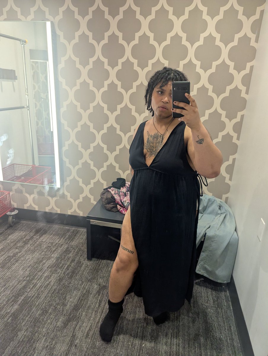 Eevie Echoes 🔻 tweet media