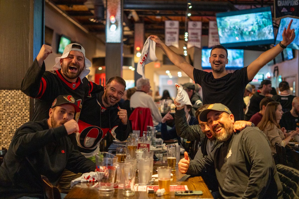 BIG W for the Sens last night — 4-0 in Game 5!🙌 Now it’s time to bring the energy back HOME tomorrow night for Game 6. We’ll be rallying all night long — let’s keep the momentum going! GO SENS GO!🔴⚫️

📸: @mattreymedia 

#gosensgo #hometownsportsg #ottawa