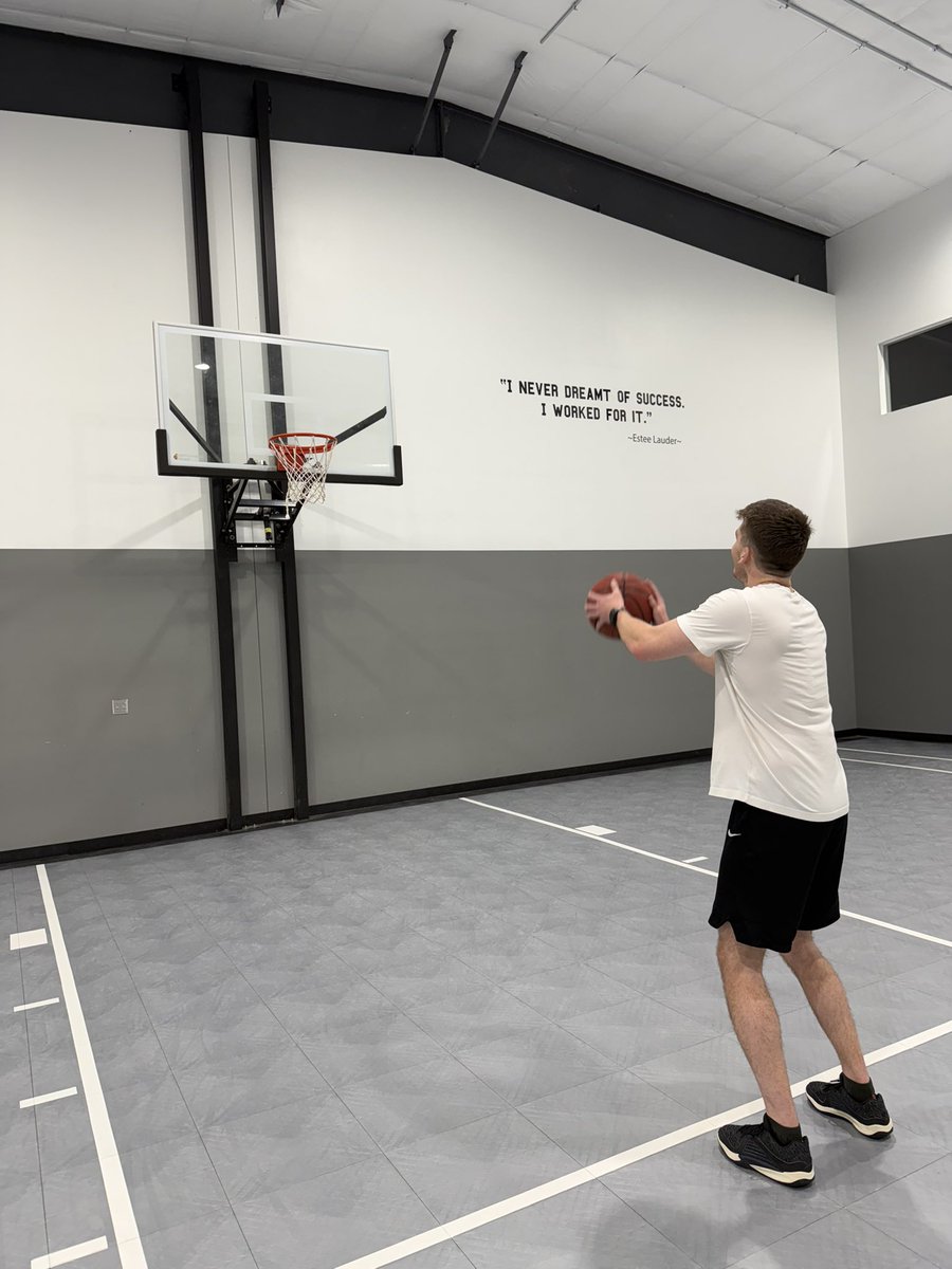 OvertimeGym tweet media