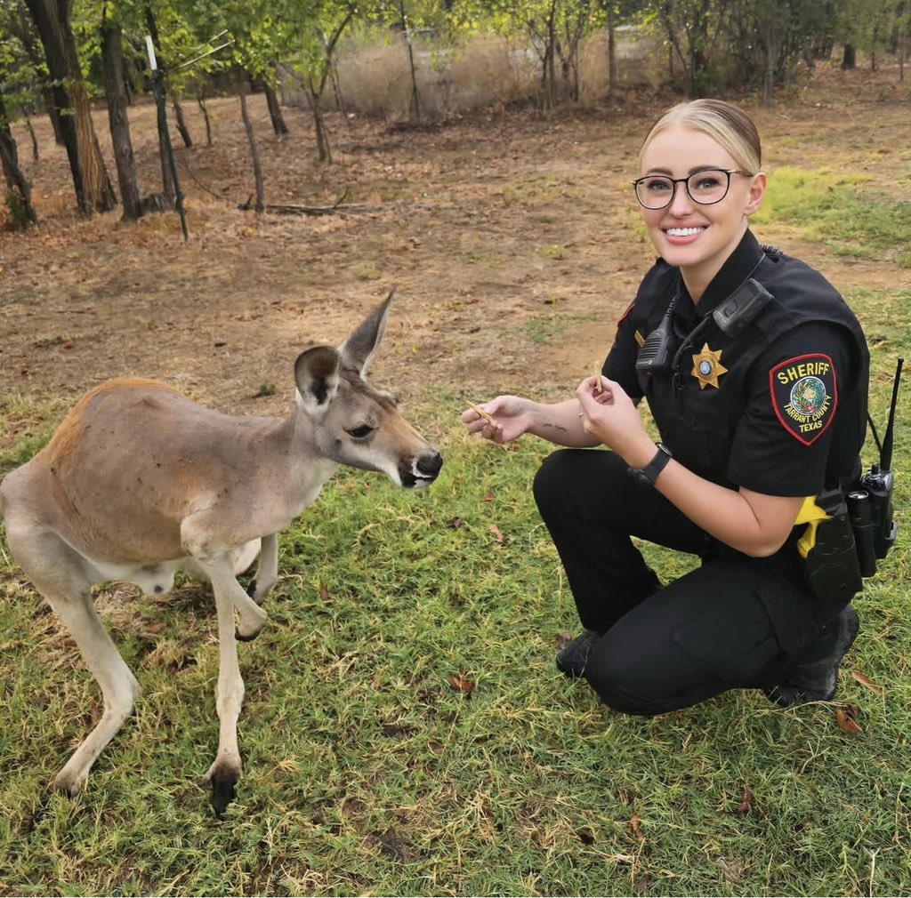 🦌👮