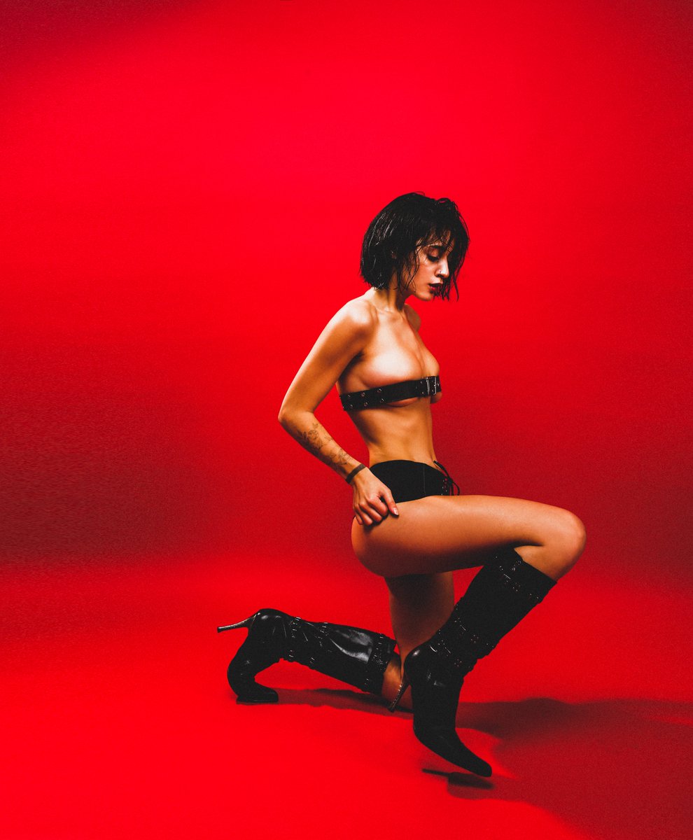 That's the red room?🌹