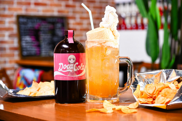 禁断】『ドカ食いダイスキ！もちづきさん』クラフトコーラ（3055kcal