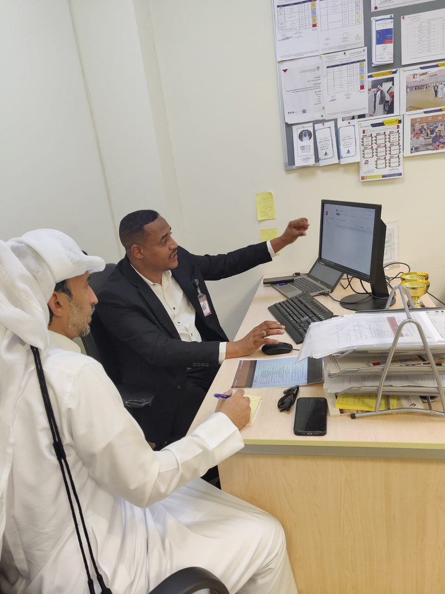 mbawschool's tweet photo. الأربعاء 30-4-2025
في إطار تبادل الخبرات التربوية والتعليمية، قام أخصائي الأنشطة ��مدرسة محمد بن عبد العزيز المانع الثانوية بزيارة إلى أخصائي الأنشطة بالمدرسة، حيث تم التعرف على ٱليات تفعيل الانشطة اللاصفية، وتبادل الأفكار والخبرات التي تسهم في تطوير بيئة الأنشطة المدرسية. https://t.co/qVrkl4t8EI
