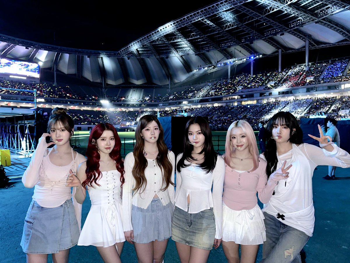 STAYC(스테이씨) tweet media