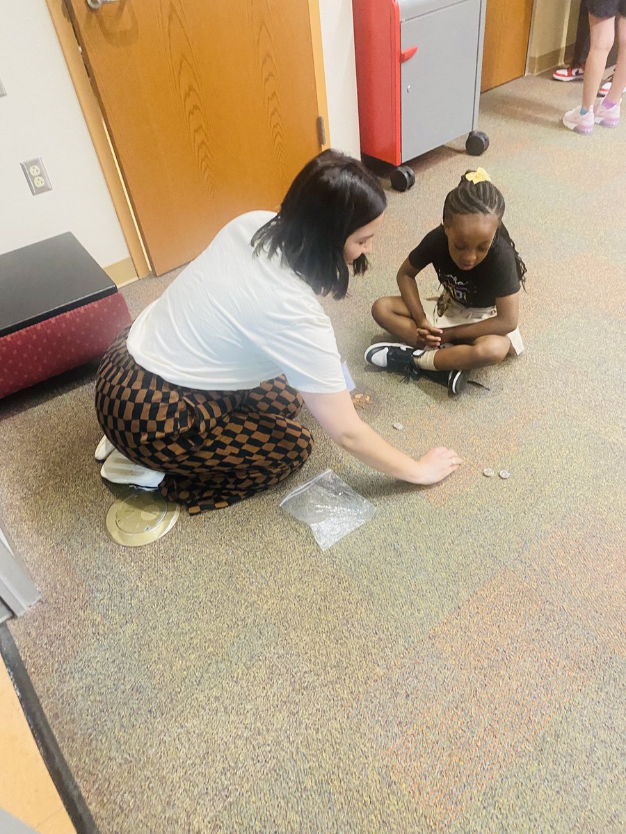 Laleh Olateju tweet media