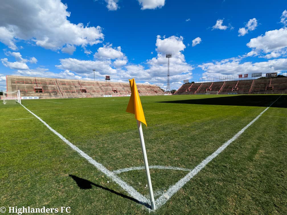 One thing about City of Bulawayo, they will maintain the pitch. This is Barbourfields Stadium looking smooth. Love it. Love it. #Bulawayo