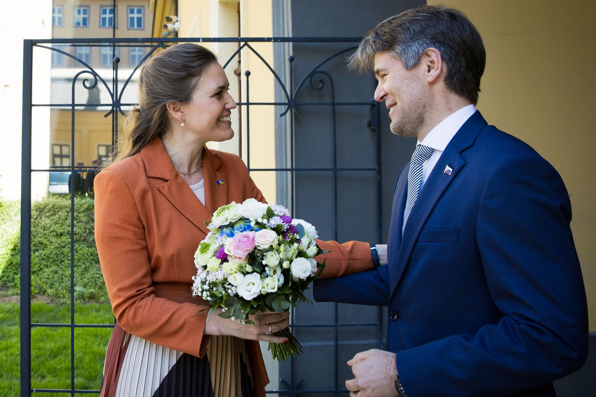 Marek Eštok tweet media