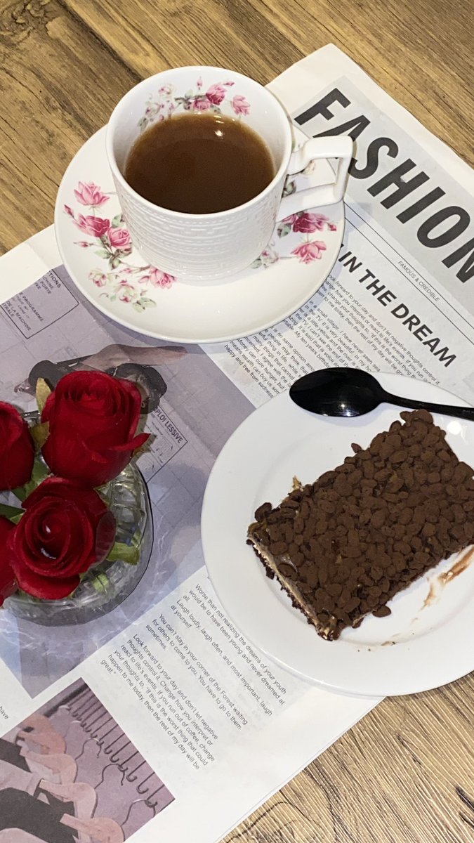 لا أحد يستطيع أن يستفز كائن
 خاضَ العديد من الحروب البـاردة في قلبه ..♥️