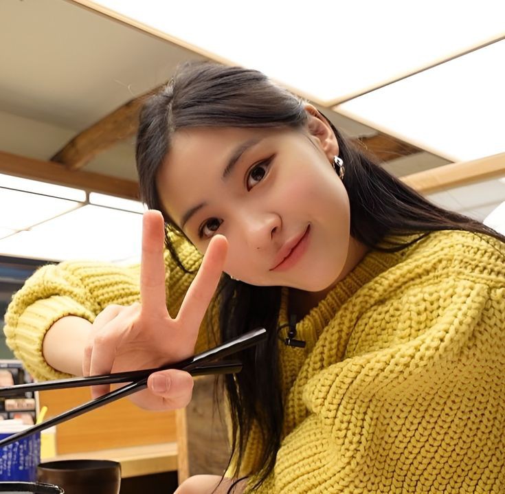 Bybyluvryu's tweet photo. IHHH KOK LUCUUUU BGT, PAS BANGET LAGIII, kapal kecilku ๐ฅบ๐ค๐ป #deullight #asaryu https://t.co/pIokyE4nQH
