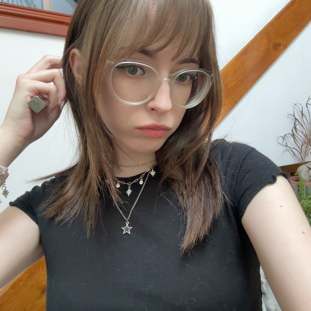 misuwura's tweet photo. look to rizz up oomf irl 😊 https://t.co/KjIoVxNZIk