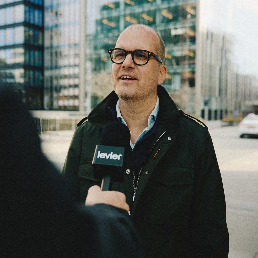 Levler (@levler_se) on Twitter photo Rapportsäsongen är här 📰 Levlers ordförande <a href="/JockeBornold/">Joakim Bornold</a> ger sin syn på saken i en nya artikel.
Läs artikeln här: levler.se/lar-dig-mer/ma… Rapportsäsongen är här 📰 Levlers ordförande <a href="/JockeBornold/">Joakim Bornold</a> ger sin syn på saken i en nya artikel.
Läs artikeln här: levler.se/lar-dig-mer/ma…