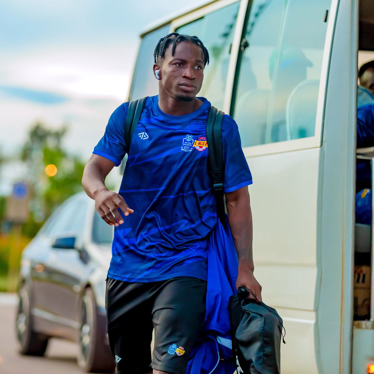 rayon_sports's tweet photo. PEACE CUP 2025 || #RAYMVS
AMAHORO STADIUM HOW ARE YOU!!!?💙🤍 https://t.co/XBvn8P22ye