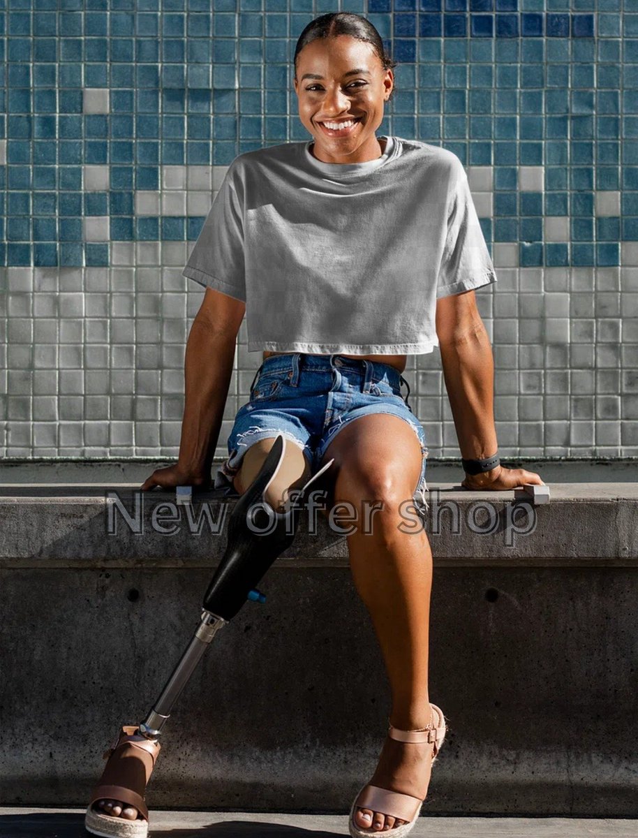 I am a disabled girl. Can I get "hi" from you?😊😢😢