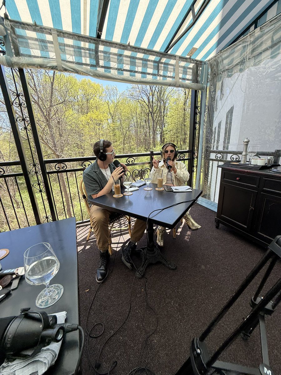 buttonista tweet media