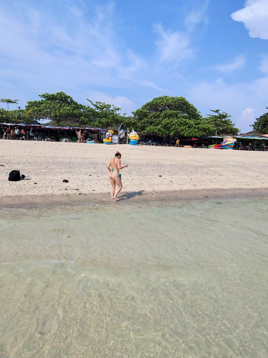 thebunkbuddies's tweet photo. Avoid the crowds.
Skip the schedules.
Disappear into a place where no one can find you…

[Swipe to reveal😜]
Your private paradise awaits.

#SecretShores #NoMapsNeeded #linkInbio #links https://t.co/IwWRkNOwjl