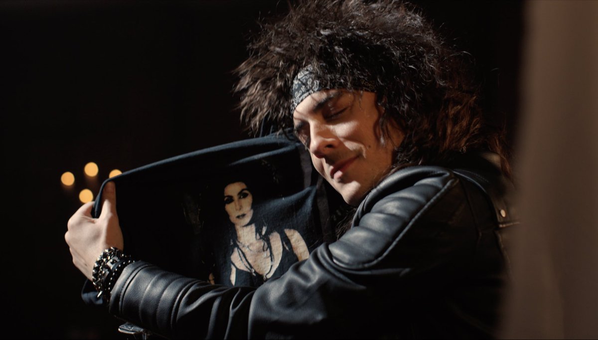 “He’s got me channelling @Cher in 1989…” ✨🖤 #GentlemanCaller89

Watch on YouTube 👉🏼 youtu.be/lr6-Rkzlgo0