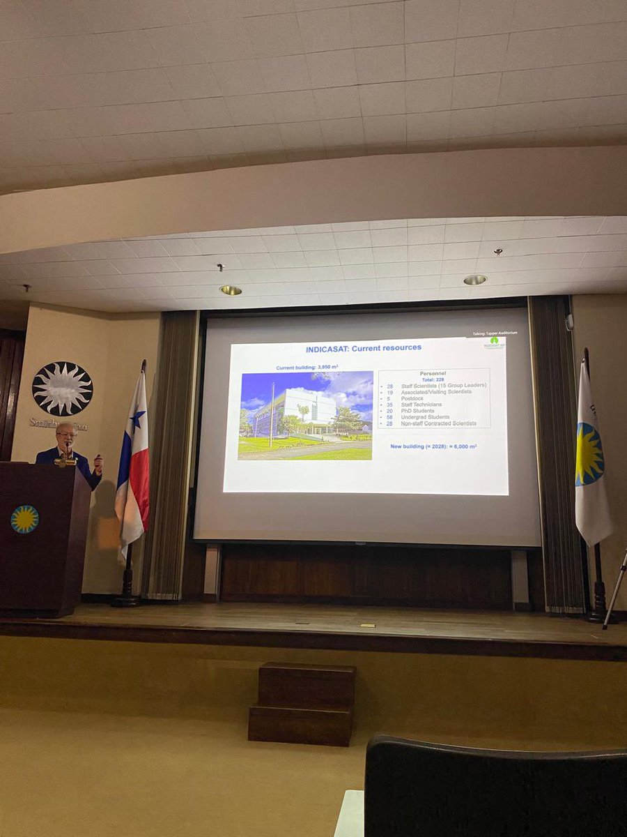 indicasat's tweet image. 📣 Esta semana, nuestro director, el Dr. Timothy Thomson, fue invitado por el Instituto Smithsonian de Investigaciones Tropicales (STRI) para participar en la sesión del Tupper Seminar.
.
.
.
#INDICASAT #CienciaPanamá #CambioClimático #Biodiversidad #STRI #InvestigaciónMolecular