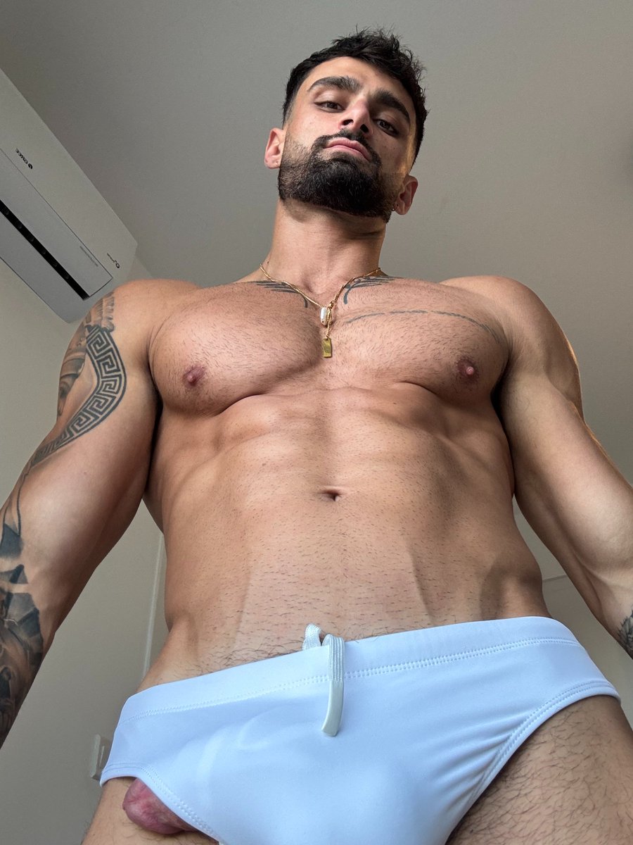 Yanni Nicolau tweet media