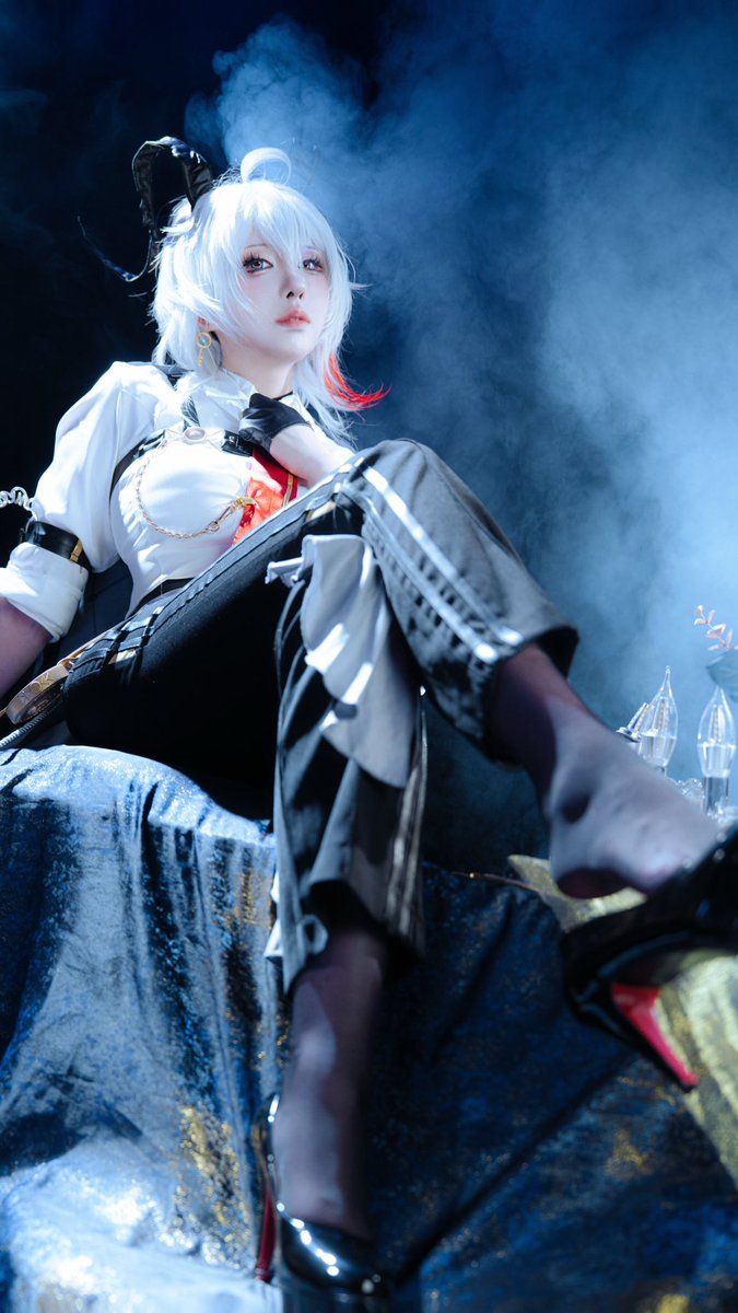 bizaiovo's tweet photo. #赞妮 #鸣潮 
#cosplay 
#鳴潮 #WutheringWaves https://t.co/xozDYipQP8