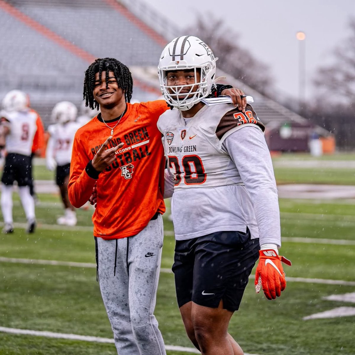 BjCalwise tweet media