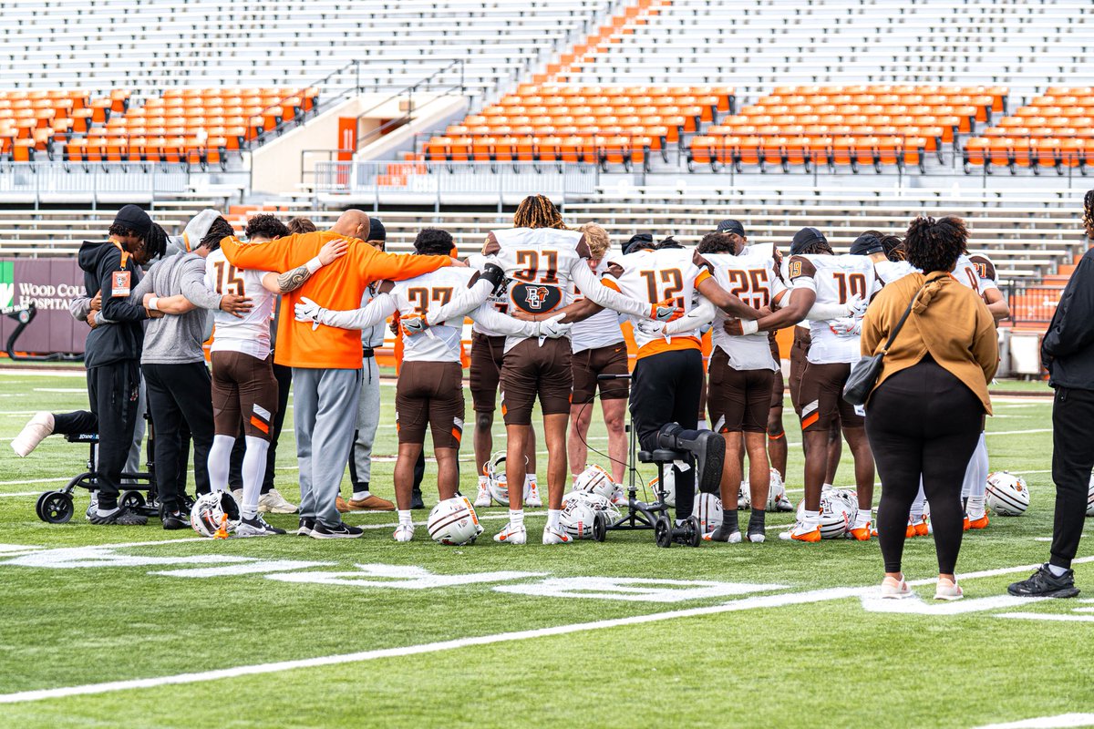 BjCalwise tweet media