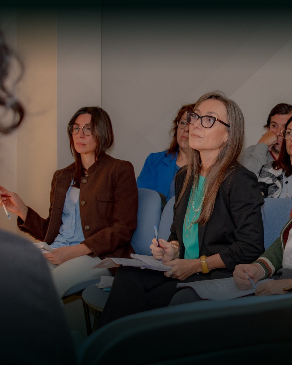 📚 Realizamos en el <a href="/HTC_Mendoza/">Tribunal de Cuentas Mendoza</a>  una capacitación clave sobre gestión y control en salud 🏥, con foco en normativas, bonos salariales y la Ley 9539. 
Gracias al equipo del Ministerio de Salud por su valioso aporte.

¡Seguimos formándonos!
#GestiónPública #Salud #Capacitación
