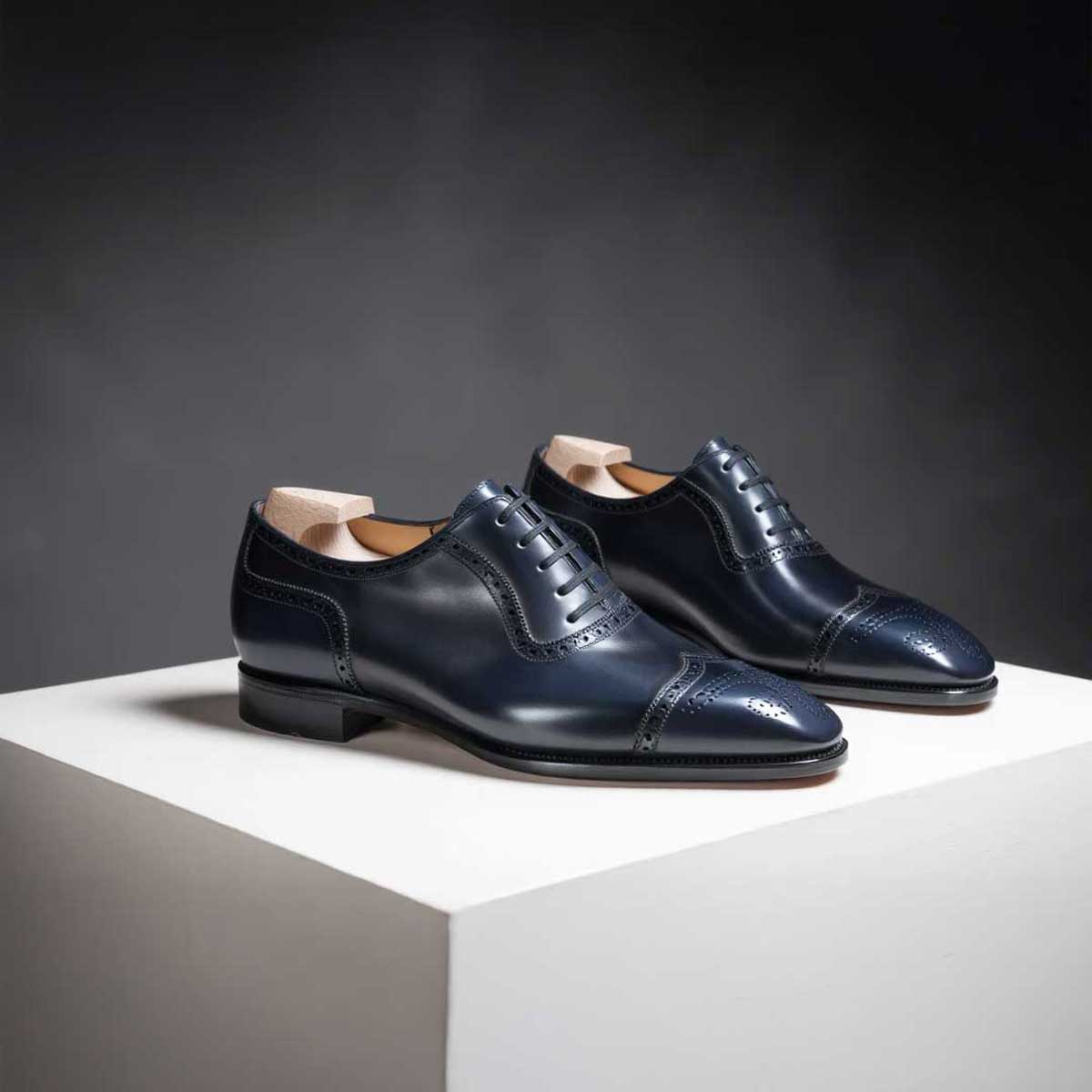 TLBMallorca's tweet photo. Elegance is the only beauty that never fades. The Artista 269 brings timeless sophistication to your wardrobe.
Step into something extraordinary.
Visit https://t.co/JPhKvTmR9C now and find your perfect fit.
#EleganceInEveryStep #TrueCraftsmanship #TLBMallorca https://t.co/On75WuVJqL