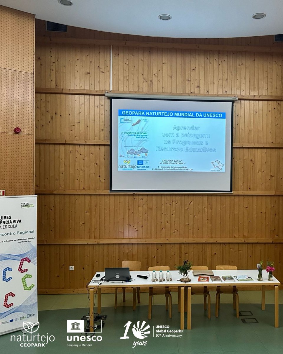 We're at the 2nd Regional Meeting of Living Science Clubs at School, at the Living Science Forest Centre in Proença-a-Nova, promoting Naturtejo Geopark Educational Programmes and Portas de Almourão Geomonument.