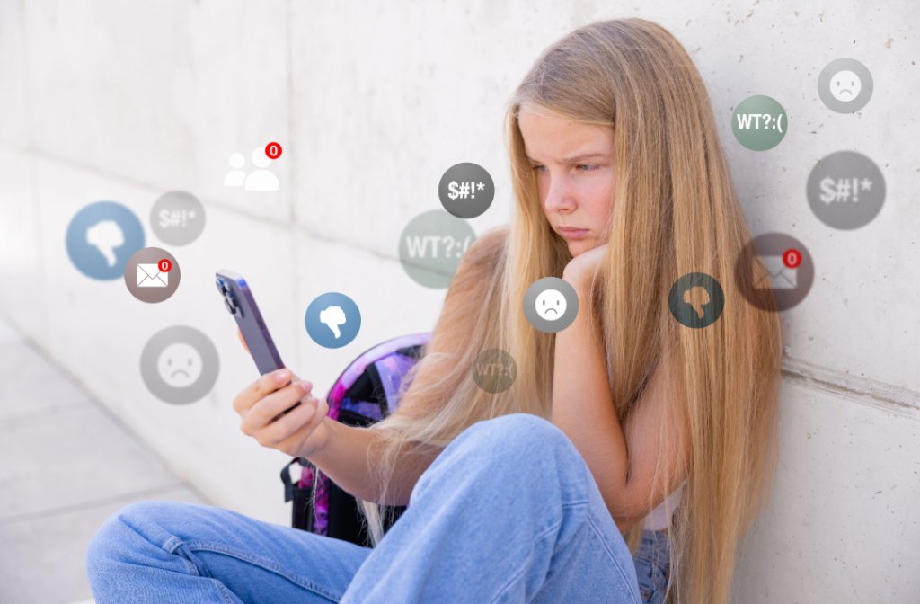 mywingio's tweet photo. Kids need phones, but they need safety too. 📱🛡️
 KidsSmartphone = smart control, safe content, peace of mind for parents.
#KidsSmartphone #ParentalControl #SafeTech
For more information visit:
https://t.co/hnDponsDer https://t.co/1KHvHvnM96