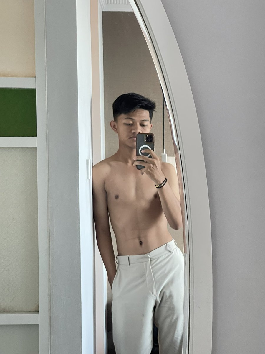 jul’s tweet media