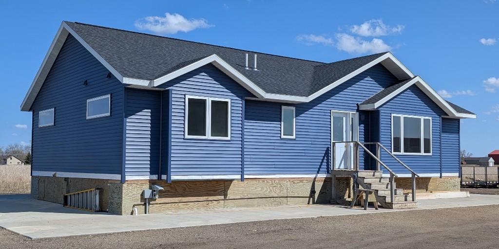 🏡 Today's the day! Join us on campus Wednesday, April 30 at 7pm to bid on this brand new, energy efficient, 3BR 1-3/4 BA home built by our Carpentry students! Starting bid is just $110,000. See you there!