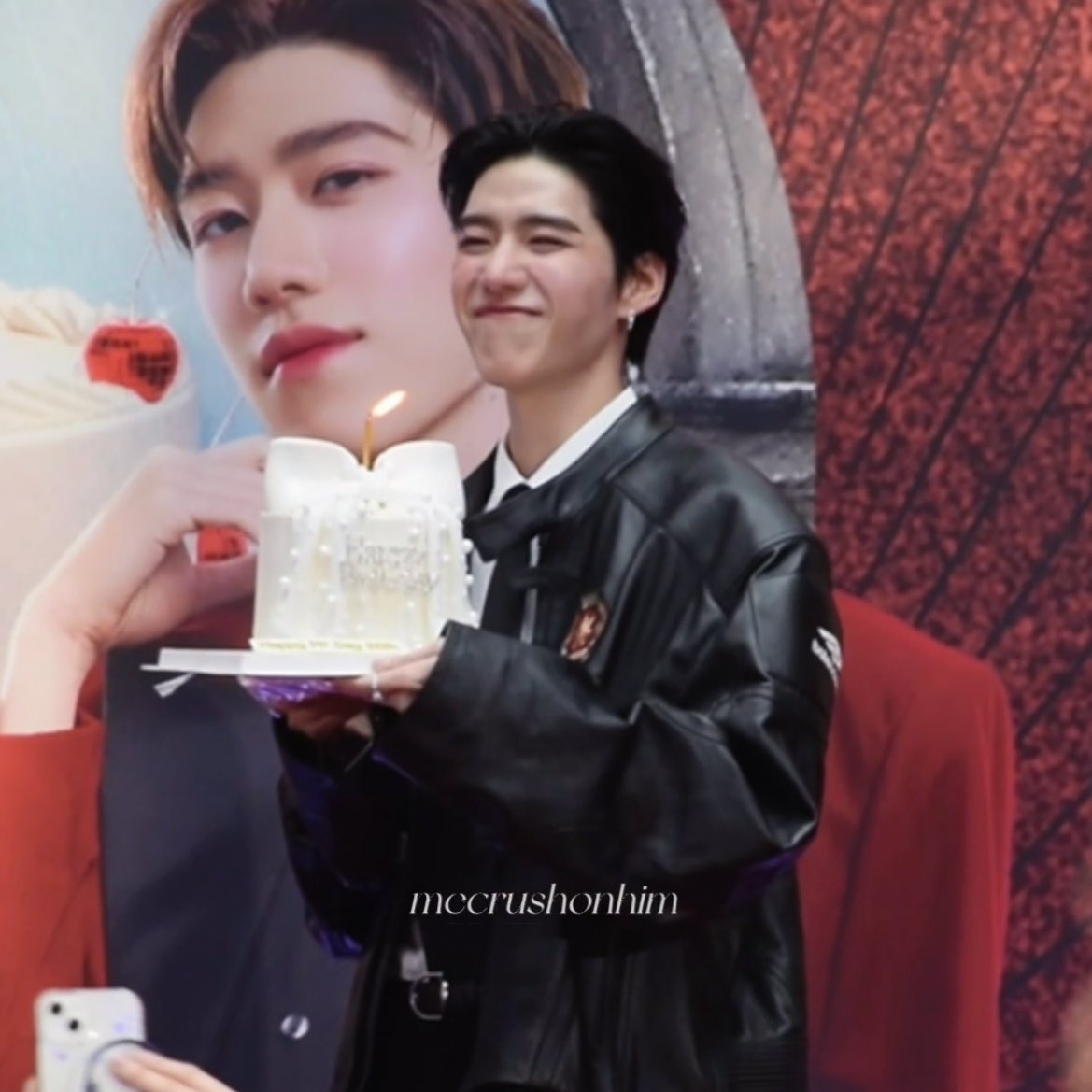 lady boo tweet media