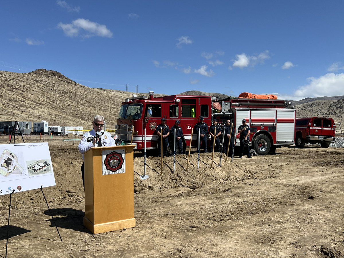 claraforwashoe's tweet image. It was an honor celebrating the groundbreaking for #TMFR Station 35 in #District4 on 04/28. Even the wild horses helped add to the excitement. 🐴 🤠 

Fire Station 35 will reduce reliance on #TMFR 37, serving my #HiddenValley constituents, as well as adding resources to aid local