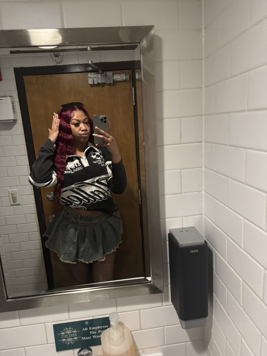 MulaniKy's tweet photo. Yk them redheads do it the best 😚 https://t.co/JVgaB0yY5i