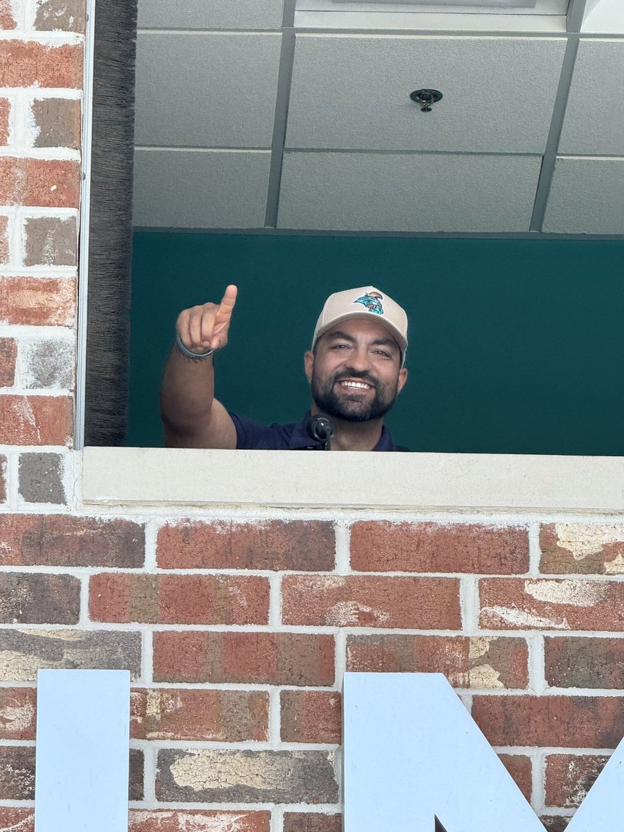After another roadtrip of subpar home team broadcasts, <a href="/CoastalBaseball/">Coastal Carolina Baseball</a> and <a href="/GoCCUsports/">Coastal Carolina Athletics</a> fans are spoiled with the likes of <a href="/sam_weiderhaft/">Sam Weiderhaft</a> <a href="/JoeCats19/">Joe Catenacci</a>,<a href="/haleynitsche/">haleynitsche.live</a>, <a href="/graybray72/">Gray Bray</a> and the  <a href="/CliffB_31/">Cliff Bonner</a> and <a href="/AdotSouza/">souz</a> led staffs.  We cannot forget the in-stadium voice of the Chants -