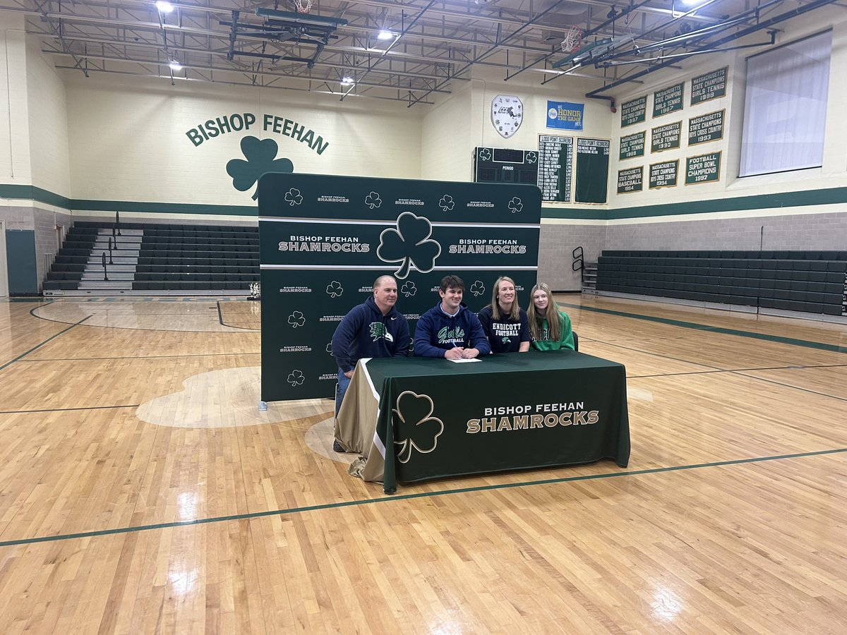 Congrats to Sean Hickey for signing with UNH and Tommy Cairns for signing with Endicott.  Both have been key reasons for our success.  ☘️