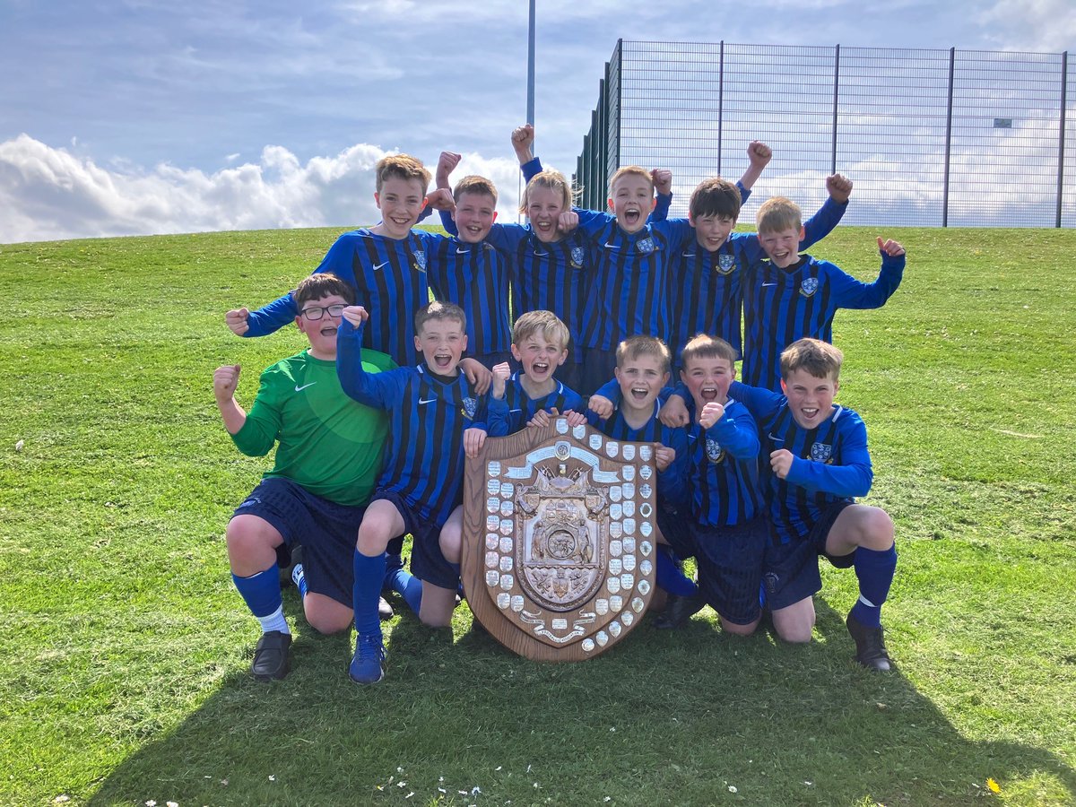 RyeRLT's tweet image. The year 7 football team won the Scarborough & district cup after beating George Pindar School in the final, 3-1. An outstanding team performance, where everyone battled for each other, led to goals from Szymon Holownia, Jack Hill & Kuba Adamczak to take a well deserved victory.