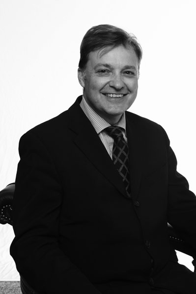 Meet the Barrister - Nicolas Tatlow

Year of Call: 1996

Areas Of Specialism - Drugs &amp; Gang-Related Offences, Murder &amp; Manslaughter, Road Traffic, Sexual Offences

For more on Nicolas  - click here: citadelchambers.com/barristers/nic…

#MeettheBarrister