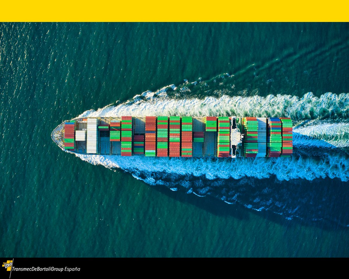 TDBG_Spain's tweet photo. 🚛🚢✈️🚆 Arrancamos una serie sobre los grandes modos de transporte: camión, barco, avión y tren. Empezamos con el transporte marítimo 🌊: el 90% del comercio mundial se mueve por mar. ¡El mayor buque puede llevar 745 millones de plátanos! 🍌 #TransporteMarítimo #LogísticaGlobal https://t.co/aeKgICvIAK