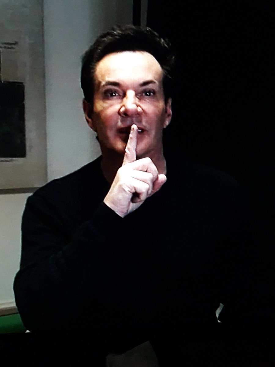 Cathrien29's tweet photo. "Toch leuk voor een hoes?"
#OnlyJoling
#GerardJoling
#RTL8
#VowOfSilence
๐คซ https://t.co/1qeo9uyMgA