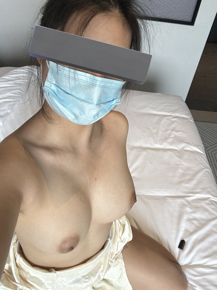 福利姬野兽的女主人分享的黄推图片2 - 网红私拍内容